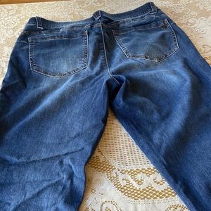 Democracy Jeans size 12